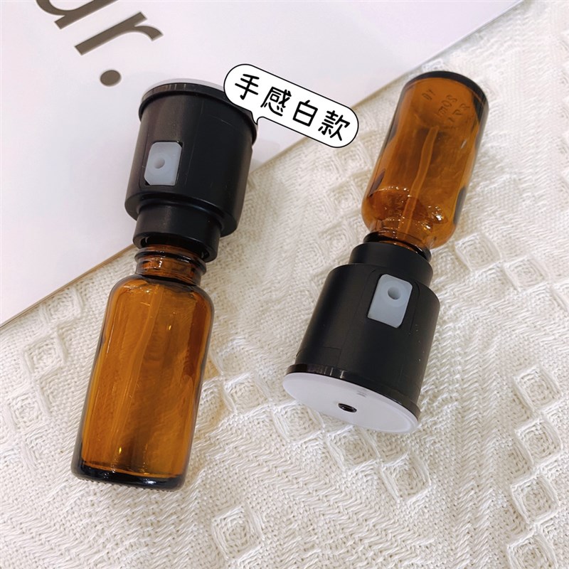 香薰机的喷头,下单前请仔细参照对比清楚各类款式或几代的喷头!