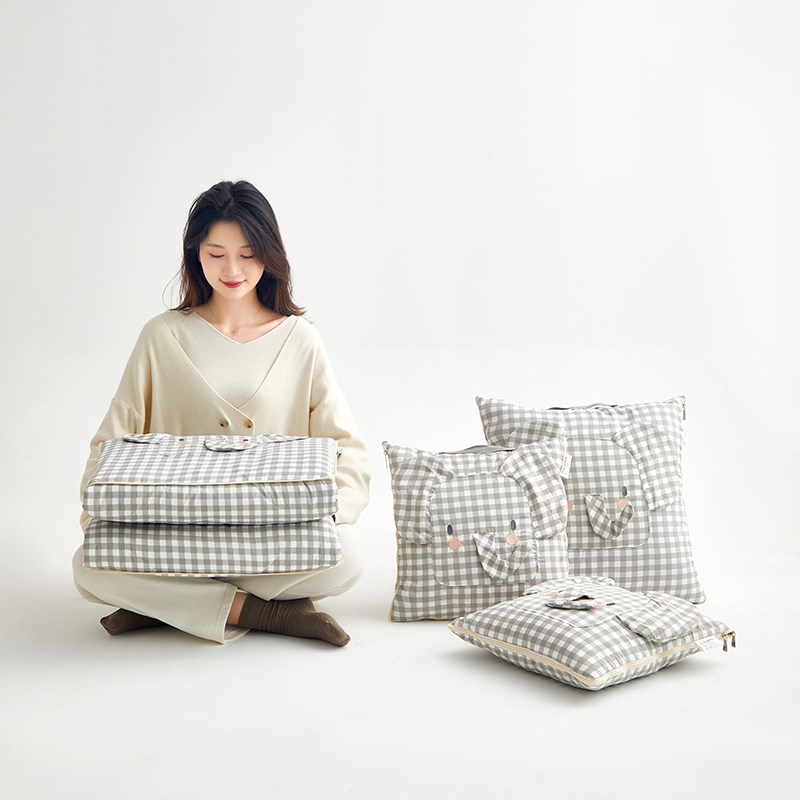 22新款手提卡通二合一午休抱枕被车用靠垫儿童午休空调被春夏