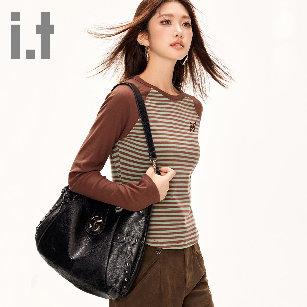 it ccaabb春秋季条纹插肩长袖t恤女正肩加厚款保暖上衣内搭打底K