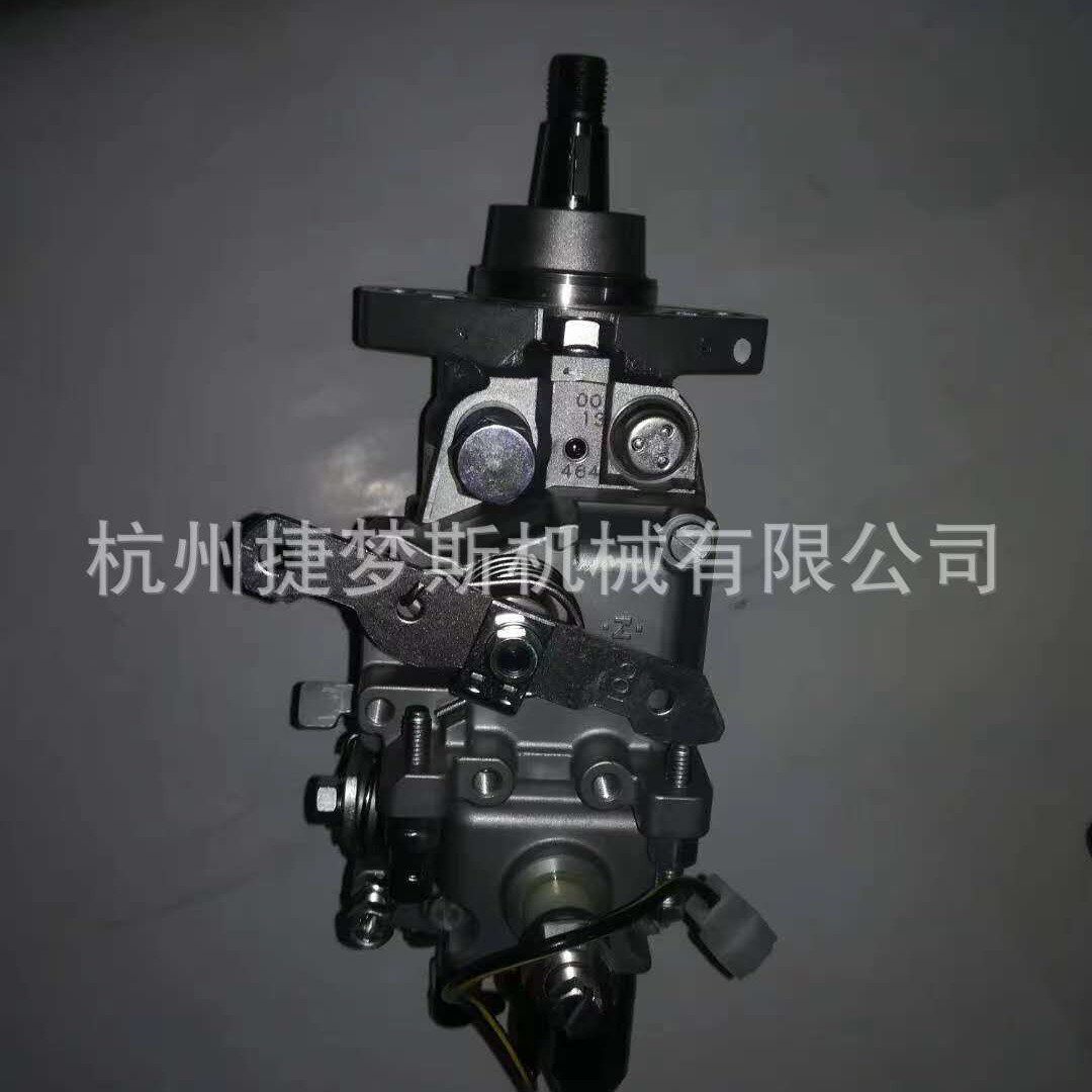 挖机4D95柴油大泵高压油泵柴油泵6205-71-1370104641-7320