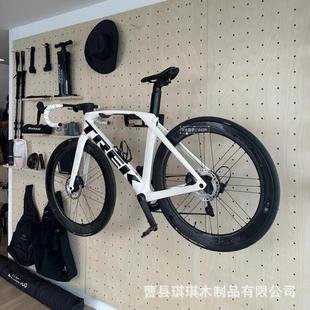 实木洞洞板RPG墙面整板桦木海厨洋户板墙上玄关入房收置物纳架书