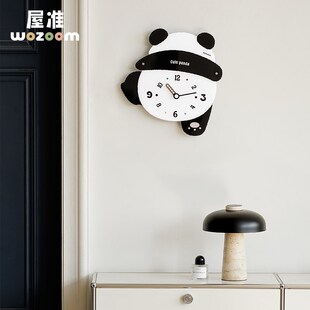 WOZOO屋准免打熊猫挂钟客厅时钟表挂墙新款