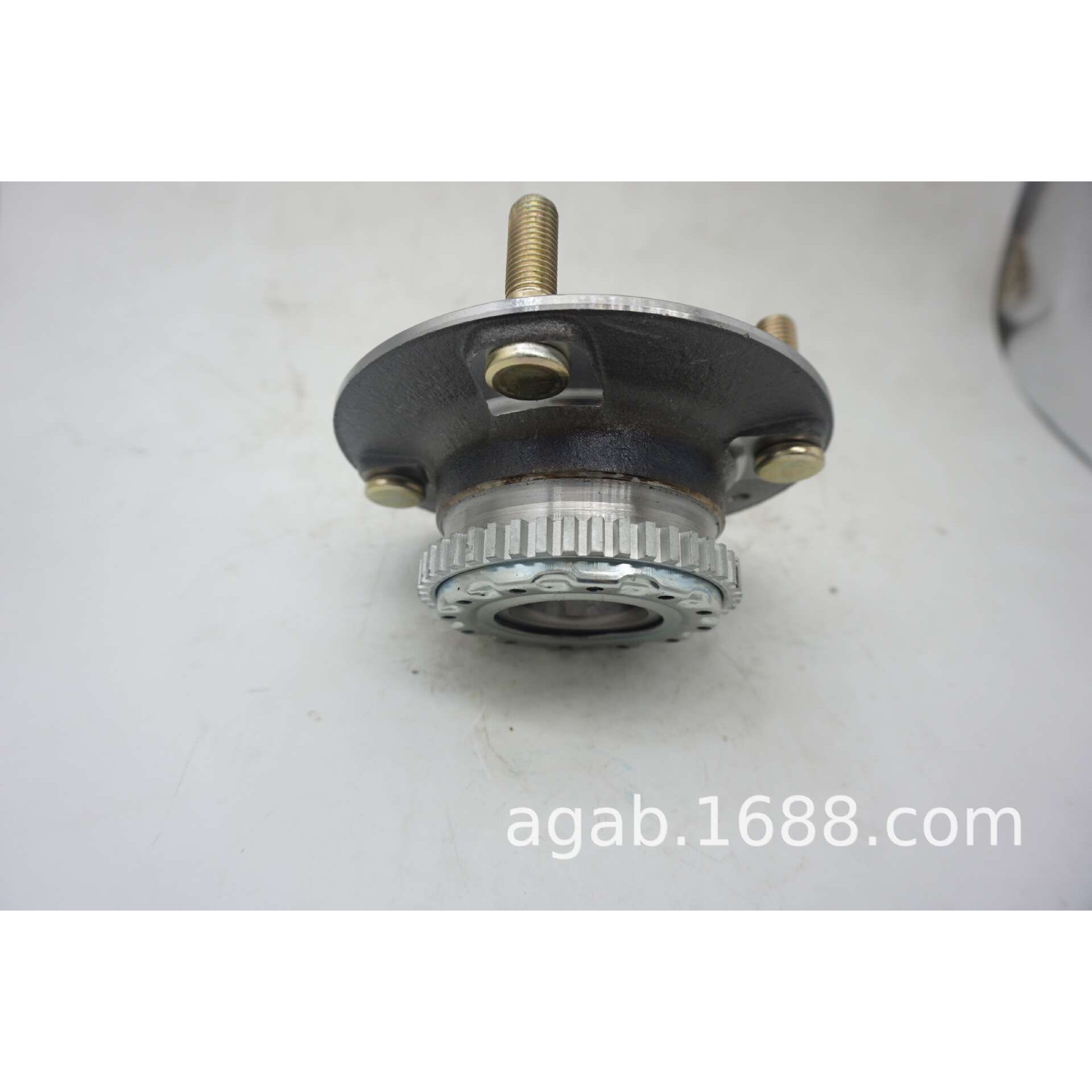 01-06款伊兰特/赛拉图后轮轮毂轴头52710-2D100/52710-2D013