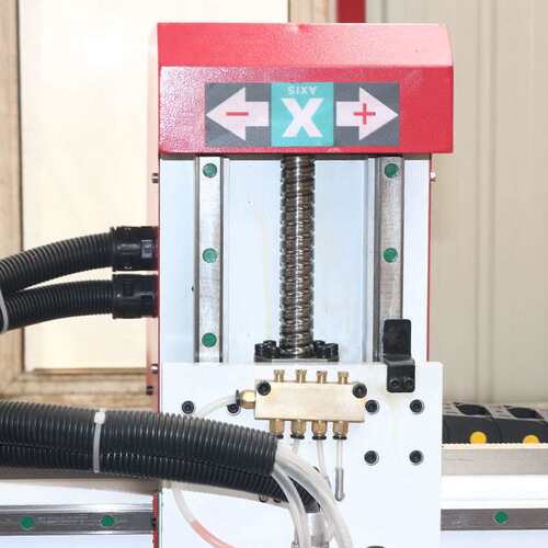 HX-1530双主轴雕刻机 PVC 铝板密度板广告 塑料板雕刻机 PP雕刻机