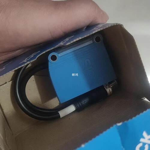 原装光电开关GL10-P7551货号1069046西克限位感应导线引出型