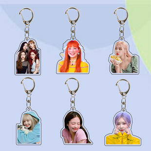 BLACKPINK亚克力小挂件Lisa金智秀妮朴彩英挂件