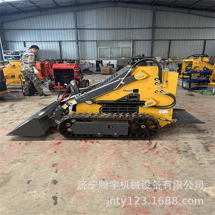 迷你滑移装载机厂家履带式滑移装载机供应出口滑移装载机销售