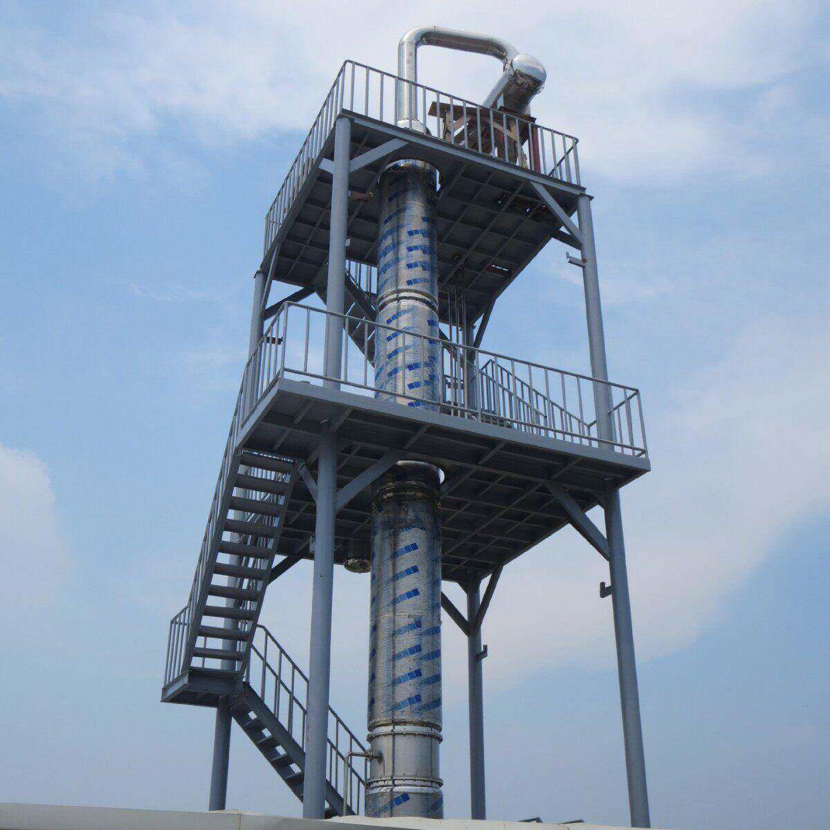 SS304乙醇酒精化工精馏塔不锈钢蒸馏设备蒸馏器
