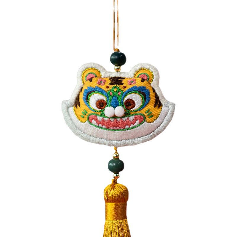 刺绣手工diy材料包情侣自绣缝制御守平安符玩偶虎年护身符香囊