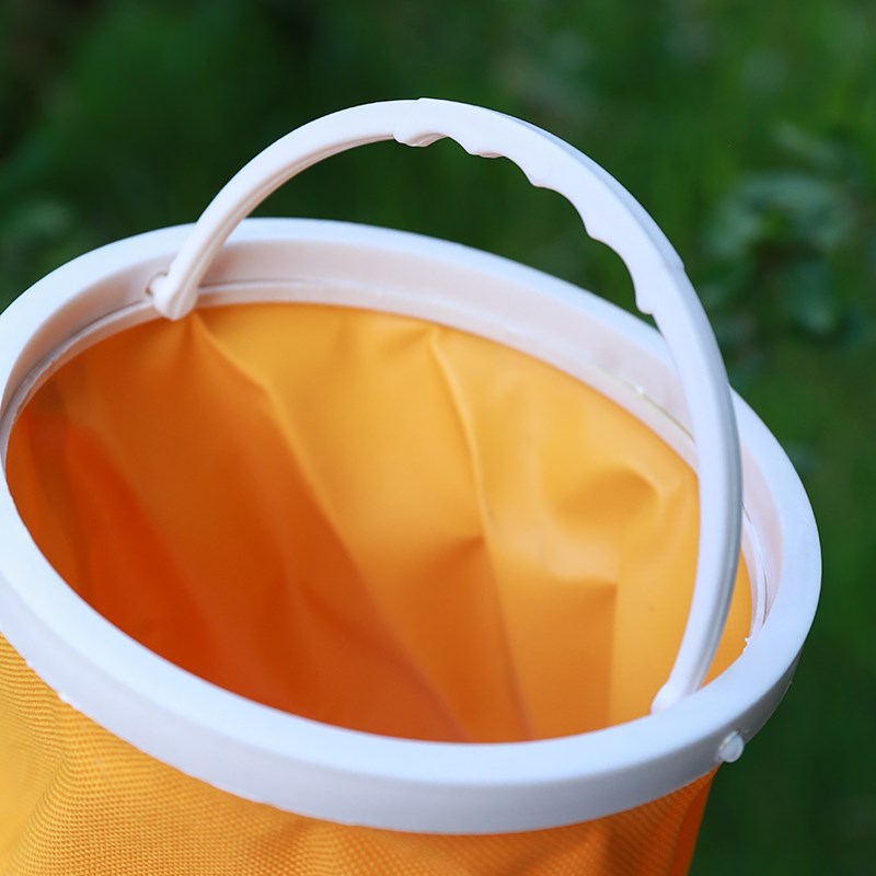 彩逸多功能便携式折叠伸缩水桶 大号美术毛笔书法洗笔水筒颜色随