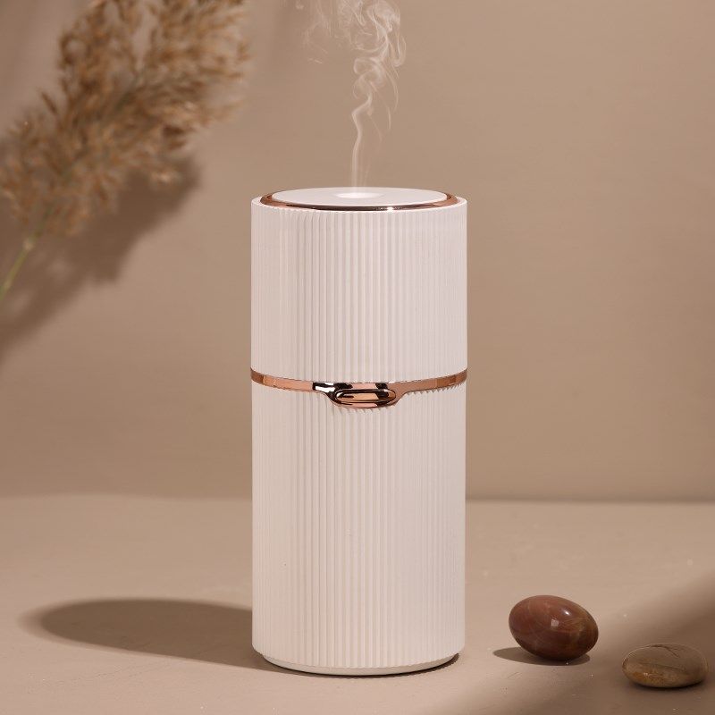 车载雾化香薰机USB智能扩香精油超声波专用便携式家用卧室