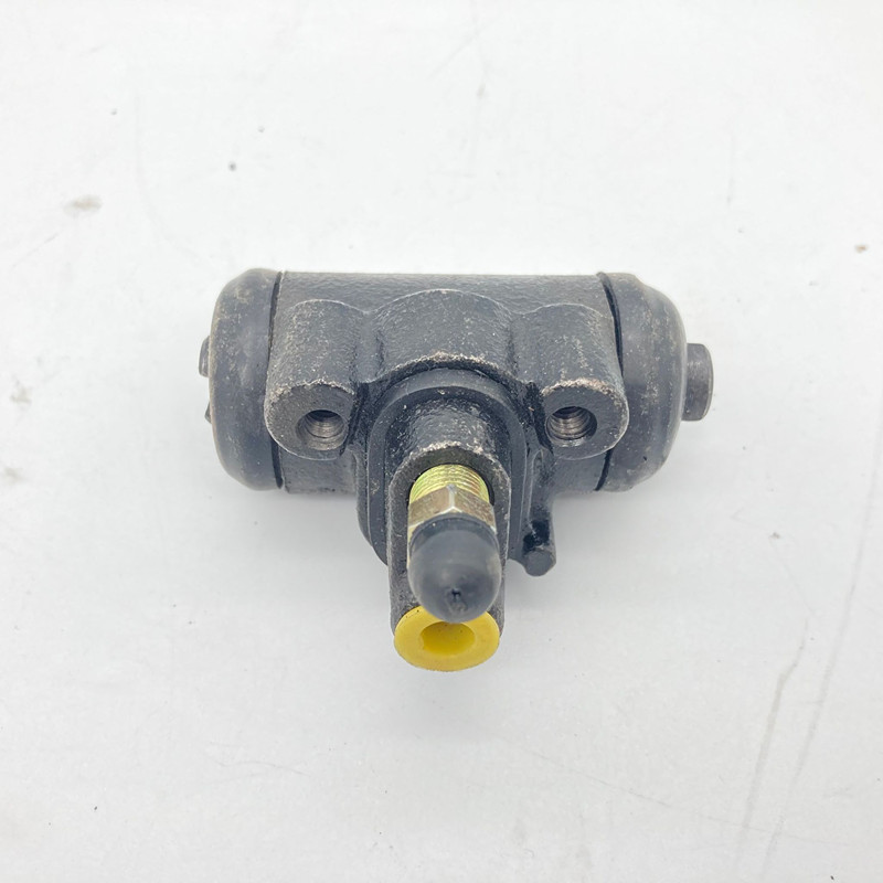 海全9h7Q7Hi7前后轮刹车分泵 百友 游佳碟刹泵制动卡钳刹车片