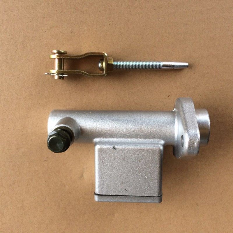 电动三轮车四轮车脚刹总泵 碟刹泵 踏板油泵刹车泵改装