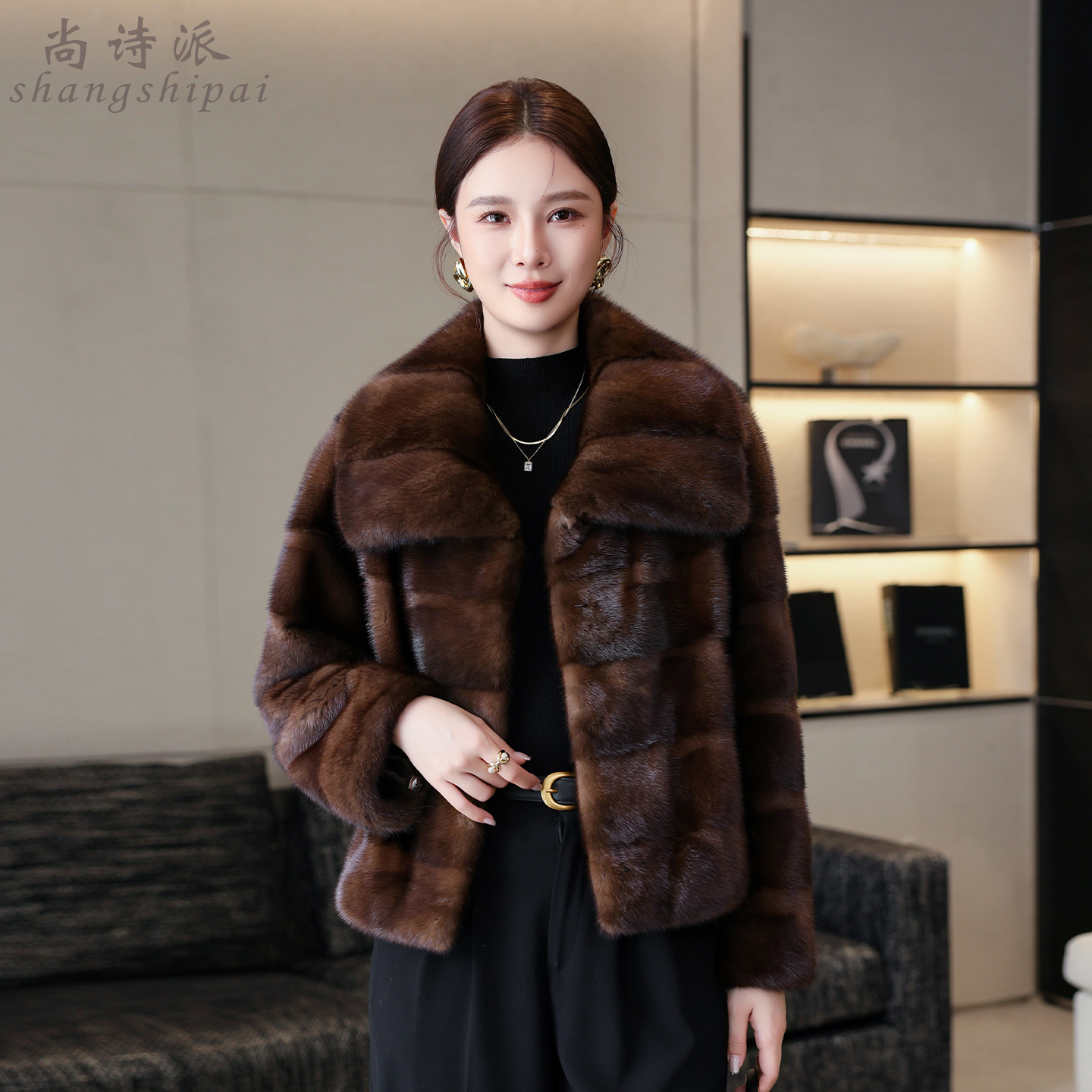 水貂皮草女2025冬季新款短款高端