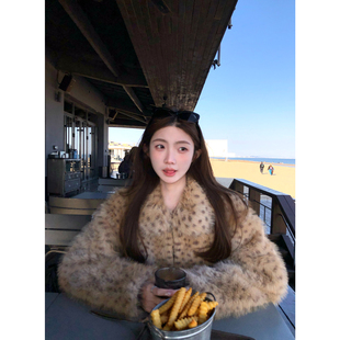 jijilulu积极璐 猎豹千金 渐层晕染感豹纹环葆皮草落肩毛感蓬松