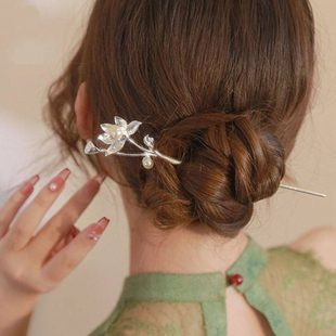 清泠莲花~新中式珍珠盘发发簪女中国风清冷花朵簪子简约现代发钗