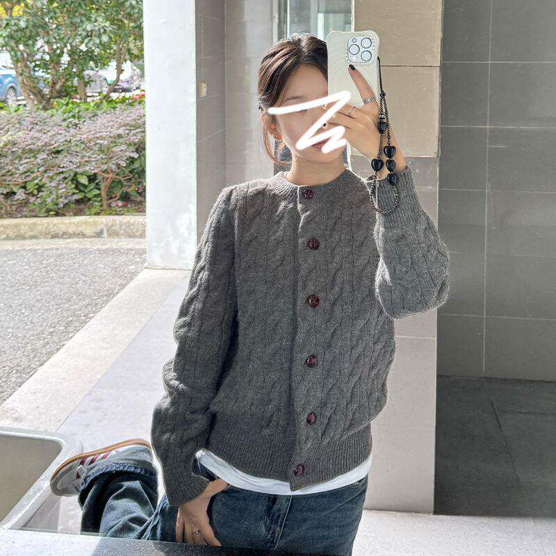 灰色麻花毛衣外套女秋冬季2025新款慵懒风高级感加厚针织开衫上