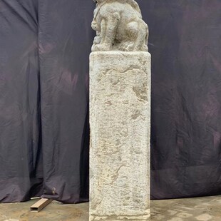 青石 高1.4米 寬30厘米 一對 獅子拴馬樁