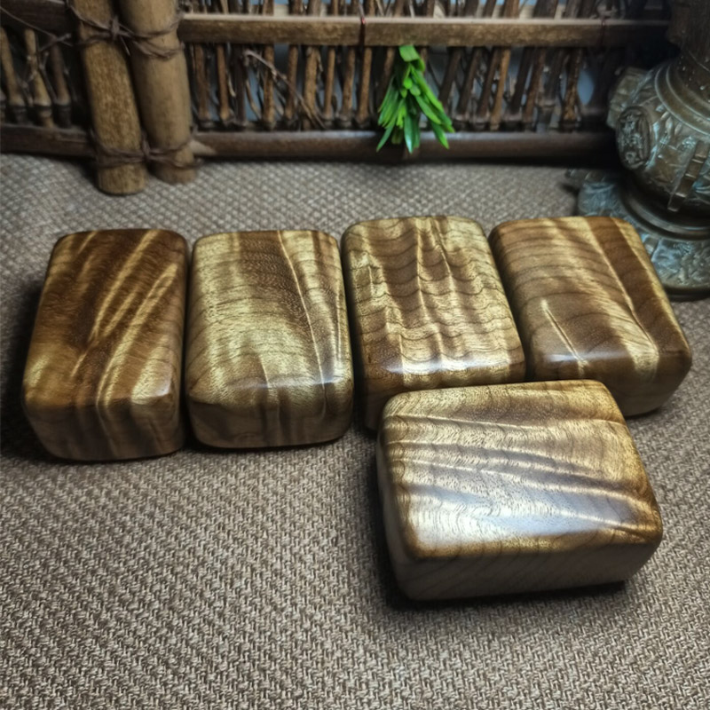 金丝楠阴沉木水波纹手把件纯手工把玩件手玩木料文玩实木木雕