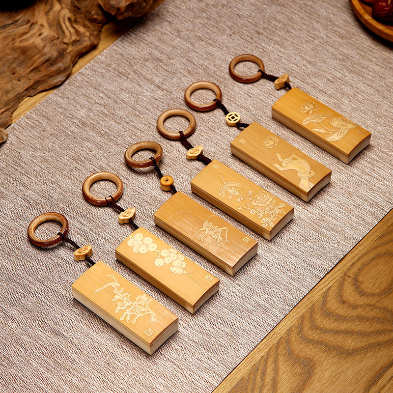 纯手工留青雕刻老玉竹牙签盒把玩文玩竹器竹雕精品便携式牙签筒,特色手工艺,竹编/竹雕,淘宝优惠券,粉丝福利购,淘宝优惠卷