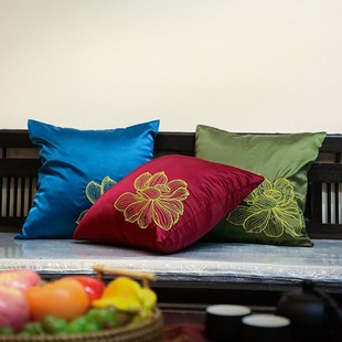 东南亚风格泰丝抱枕泰式酒店会所沙发靠垫靠枕床头腰靠汽车腰枕
