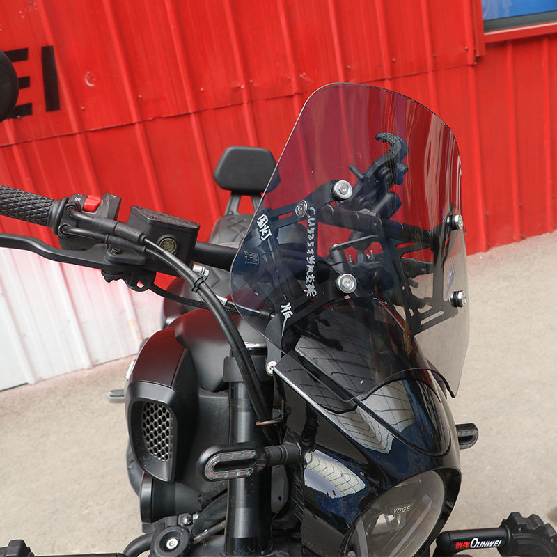 适用隆鑫无极CU5前挡风板装饰小挡风玻璃导流罩护胸板风挡改装