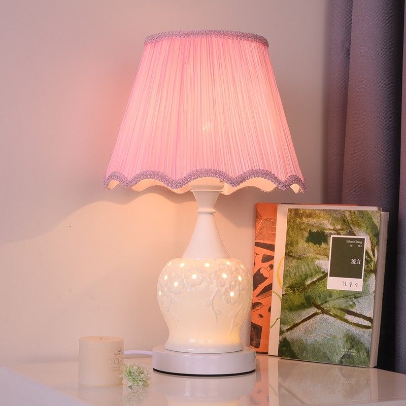 欧式卧室床头灯创意温馨浪漫结婚庆调光家用床头柜喂奶台灯,家装灯饰光源,装饰台灯,淘宝优惠券,粉丝福利购,淘宝优惠卷