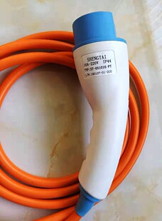 雷丁 比德文宝路达电动汽车充电枪线充电器