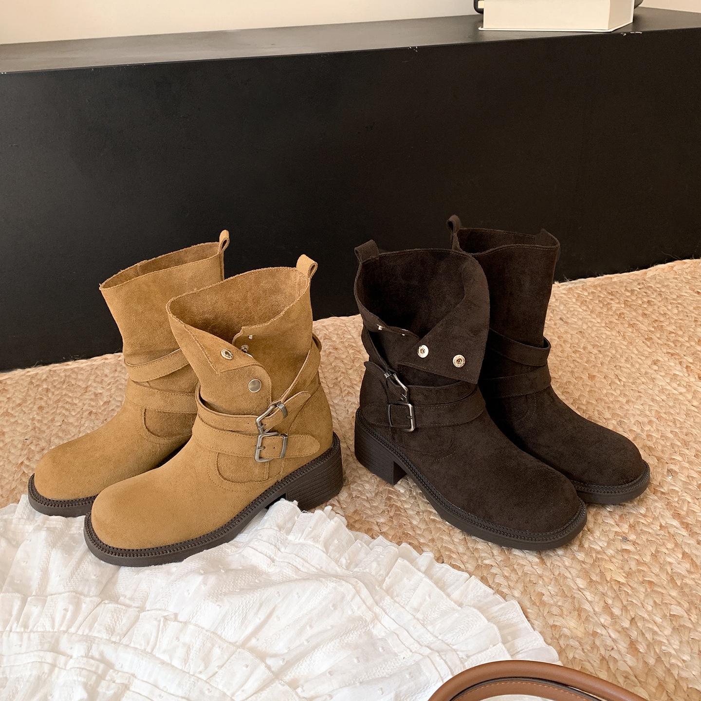 葡萄妈~美拉德复古翻折两穿厚底靴子女秋圆头粗跟显瘦中筒靴