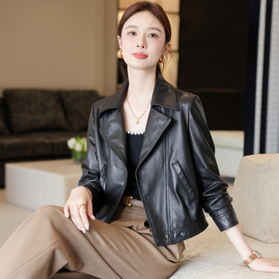 海宁真皮皮衣女款2025新款春秋短款高端气质高级感外套绵羊皮夹克