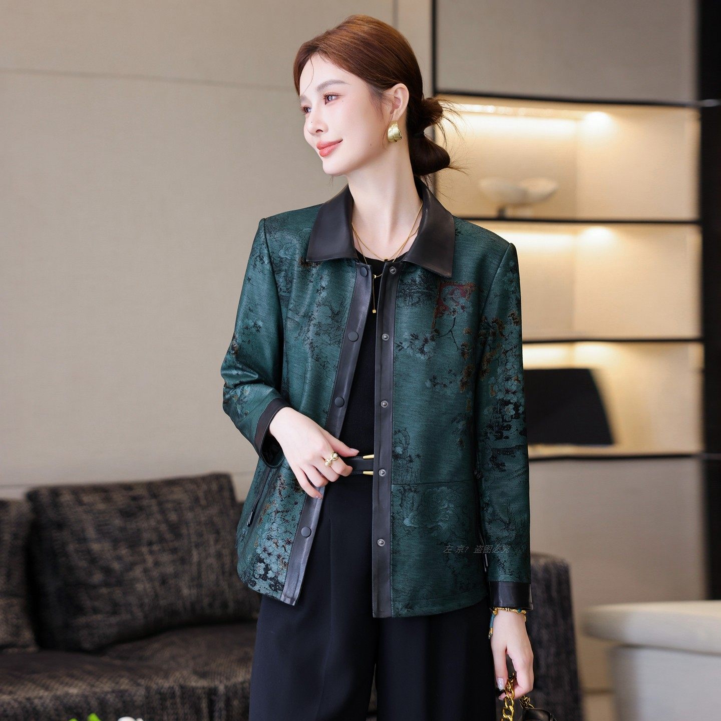 海宁2025新款真皮皮衣女短款外套绵羊皮复古新中式国风小个子夹克,女装/女士精品,皮衣,淘宝优惠券,粉丝福利购,淘宝优惠卷