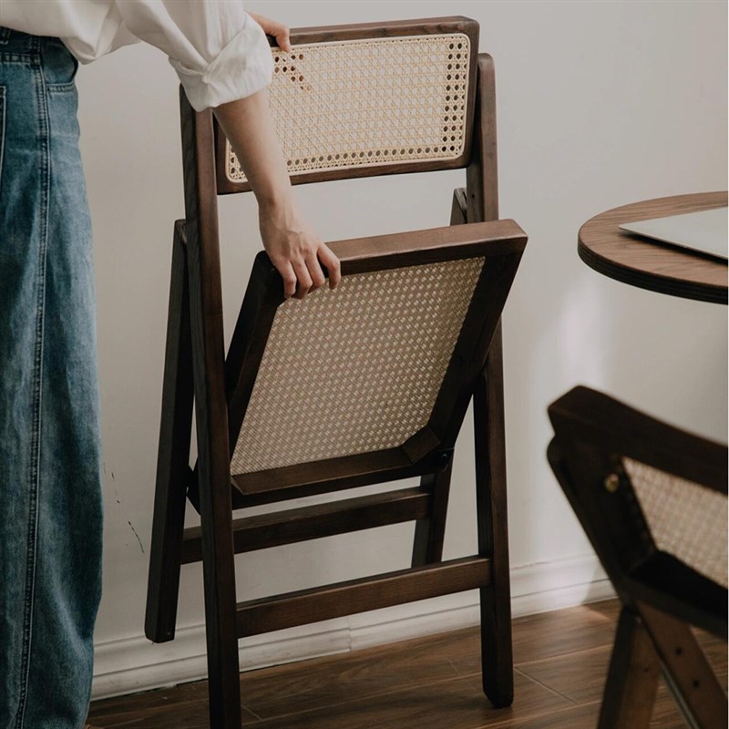 中复古风可折叠餐桌椅咖啡厅店阳台法式家用实木S藤编单人靠背凳