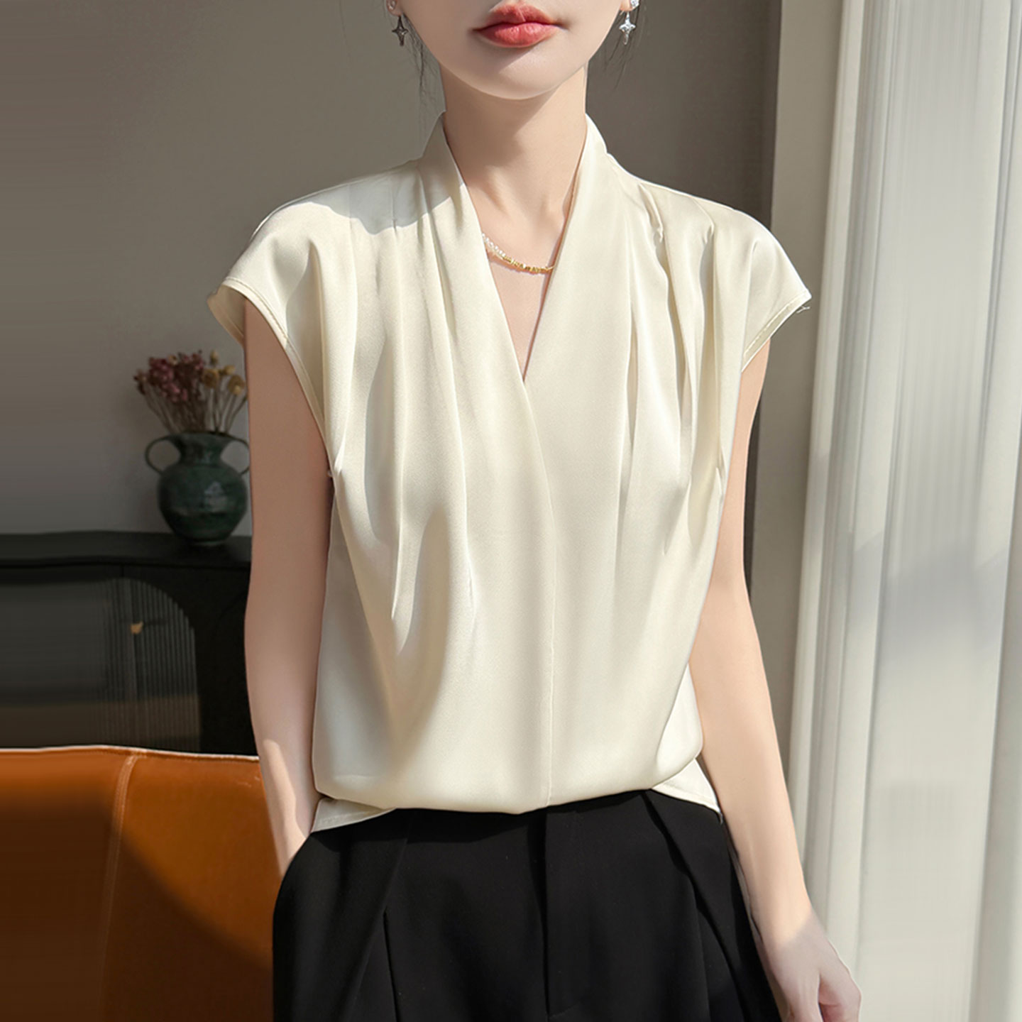V领桑蚕丝短袖上衣T恤女
