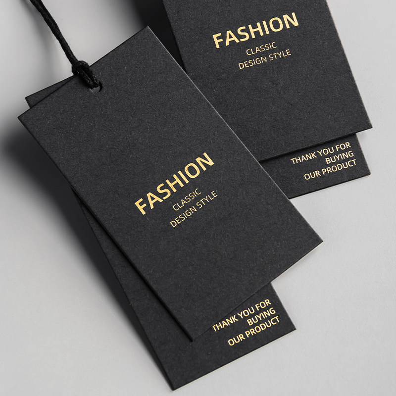 服装店吊牌定做黑卡纸女装挂牌定制衣服标签订制卡片logo订做设计