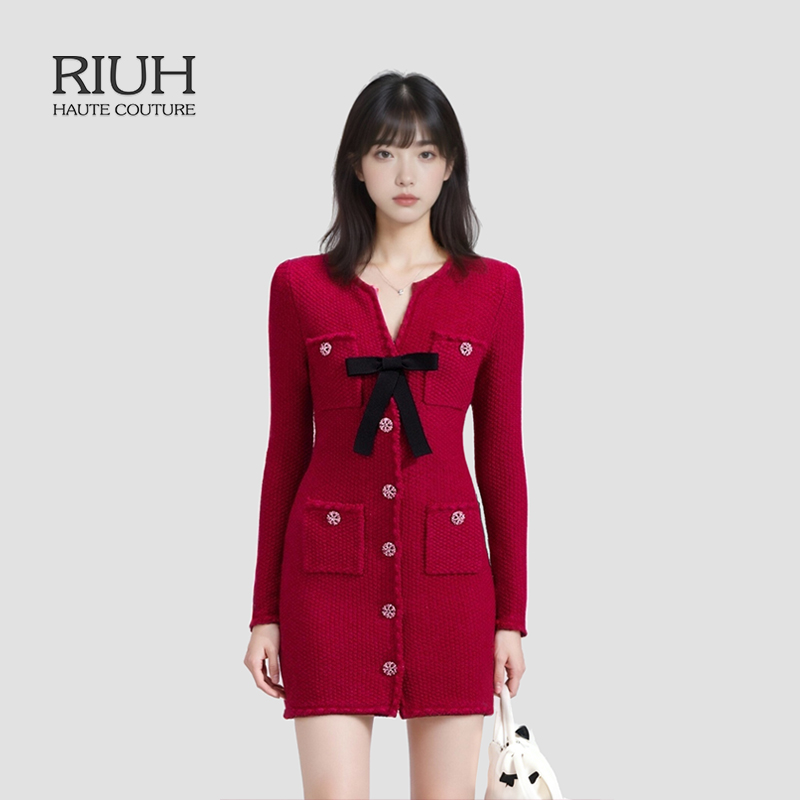 RIUH赵丽颖同款过年系列蝴蝶结扣饰红色针织裙25秋冬