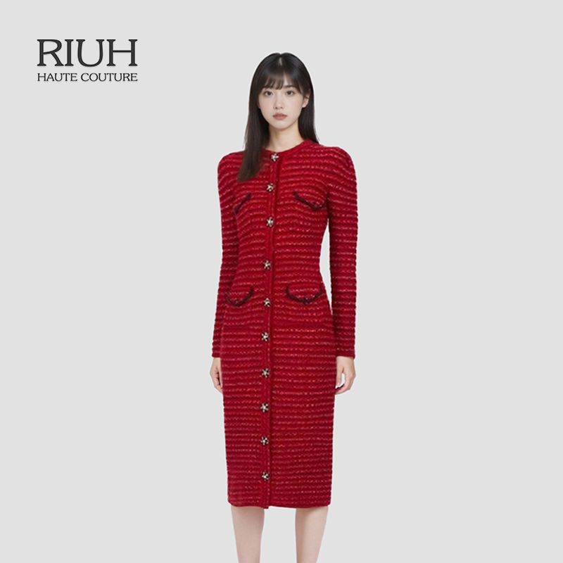 RIUH精致过年红色小香风修身复古长款针织连衣裙25秋冬
