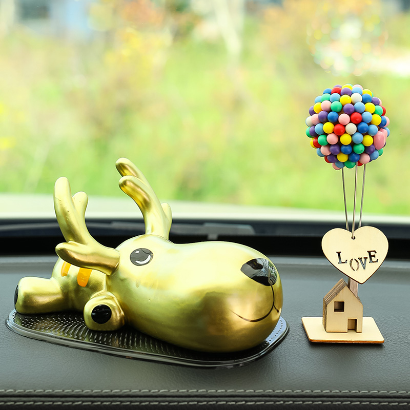 汽车内饰品小摆件装饰用品u大全车载一路平安鹿气球车上中控台高