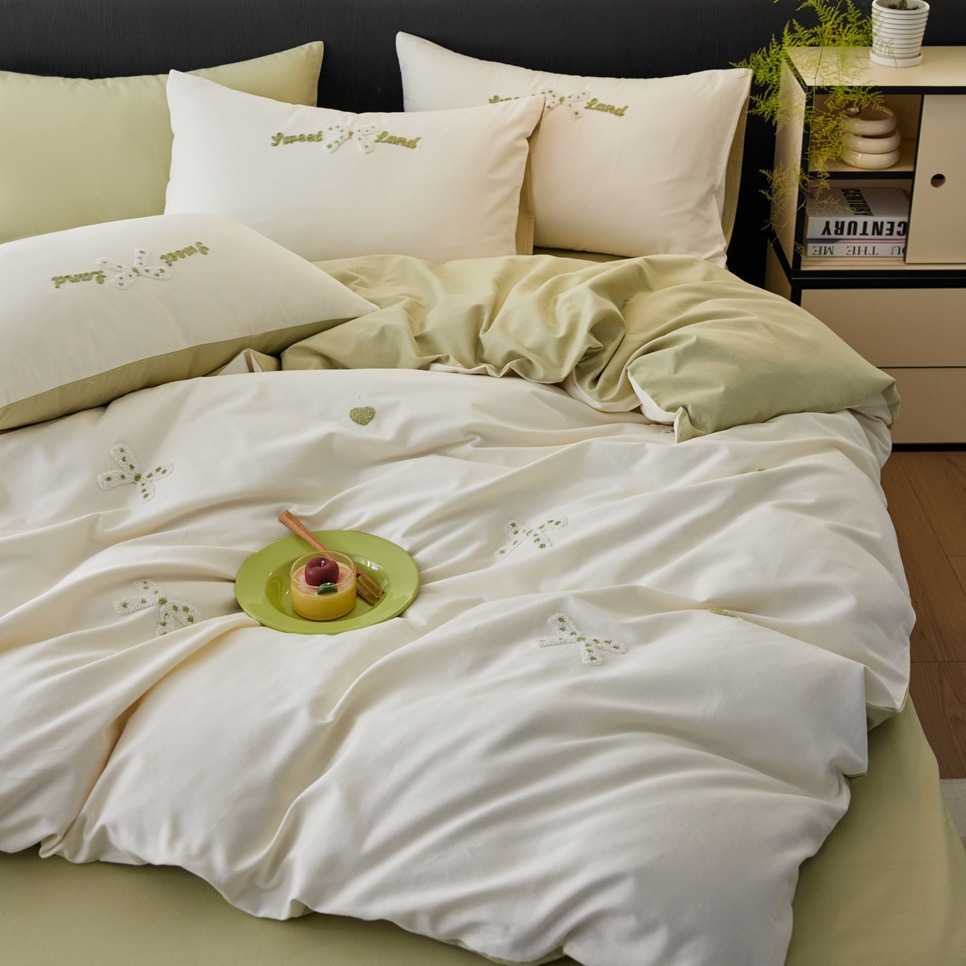 卡通可爱ins全棉磨毛毛巾绣四件套儿童被套床单卧室纯棉宿舍