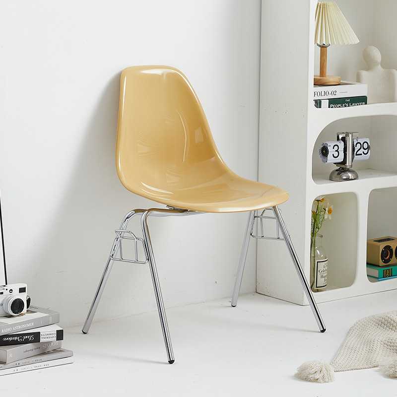 家用伊姆斯餐椅网红铁艺靠背复古怀旧餐桌椅餐厅咖啡店可叠放椅子