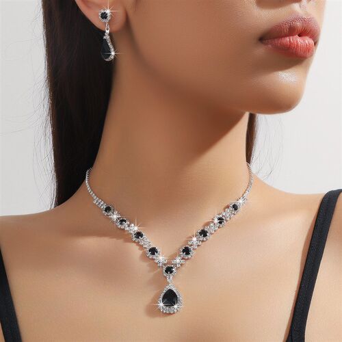 Necklace and Earrings Two-Piece Set Evening Gown Accessories