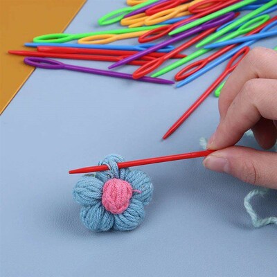 9cm Mixed Color Plastic Knitting Needles Wool Yarn Needle Cr