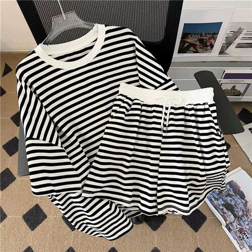Striped Shorts And Top Sets Short Sleeves Tee Top Short Pant