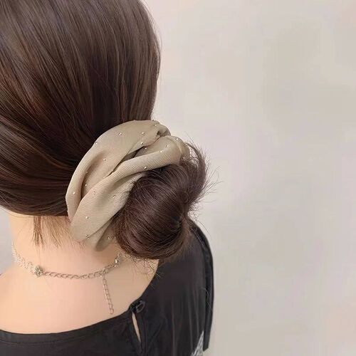 1/3PCS Satin Scrunchies With Rhinestones Decor - Soft And Co