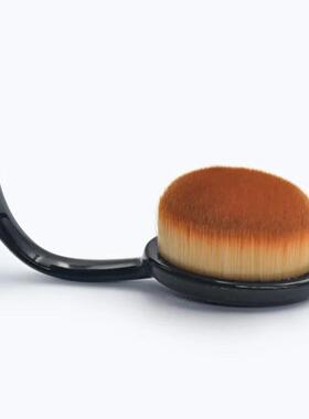 Toothbrush-shaped makeup brush Kabuki flawless liquid founda