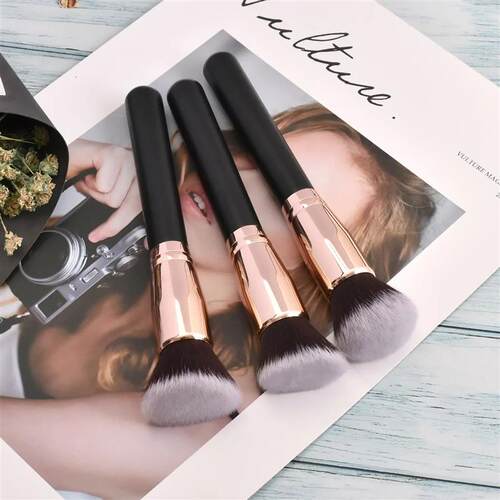 Makeup Brushes Foundation Loose Powder Concealer Blending Bl