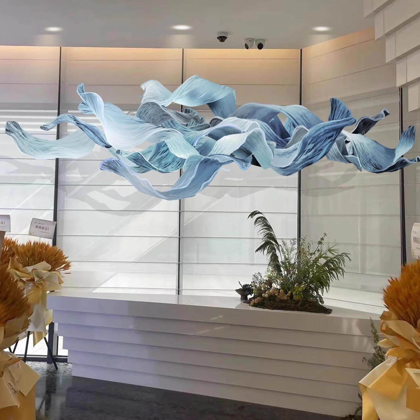 高级感渐变纸艺术装置挂件酒店大堂空中吊饰立体纸雕海浪造型美陈