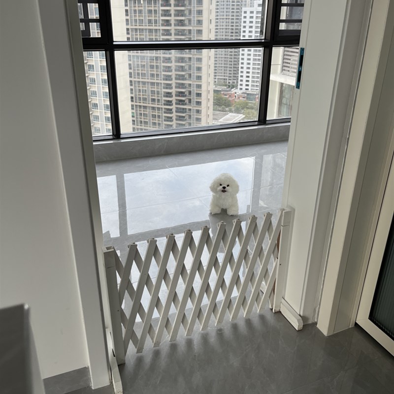 宠物围栏狗笼隔断拦狗栅栏阳台隔离门可伸缩栅栏门挡狗挡猫兔护栏