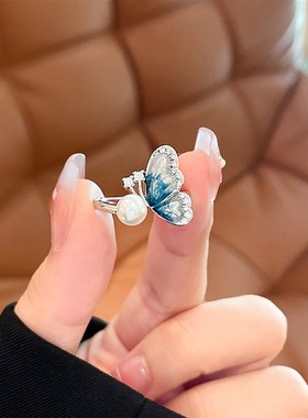 珍珠蝴蝶戒指女2025新款爆款轻奢高级感指环食指戒小众设计开口戒