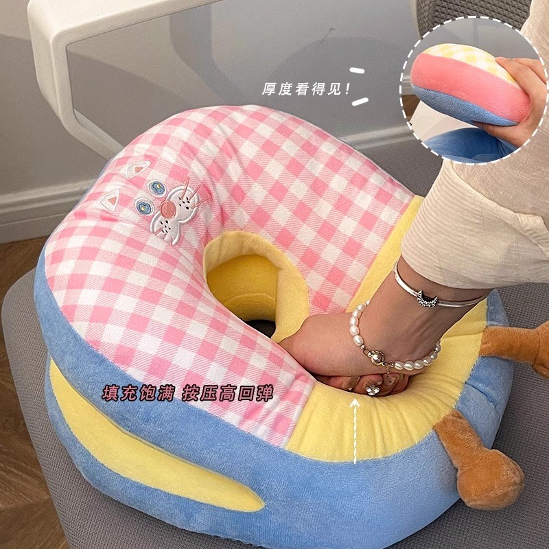 可爱午睡枕女生枕头办公室午休趴睡枕小学生午睡抱枕神器护颈