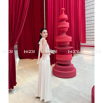 1423【白茶清梦】哑光缎面挂脖连衣裙大露背飘带高腰显瘦拖地长裙